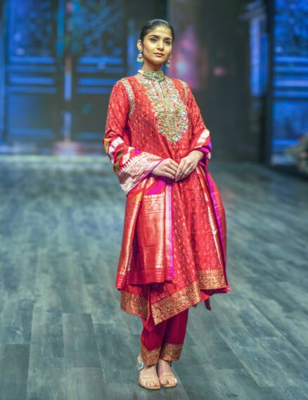 Pochampally Ikkat Rawsilk Kurta