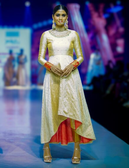 Ivory Tissue Raw Silk Anarkali